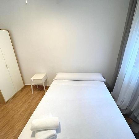 Triana Roomable Севілья Екстер'єр фото