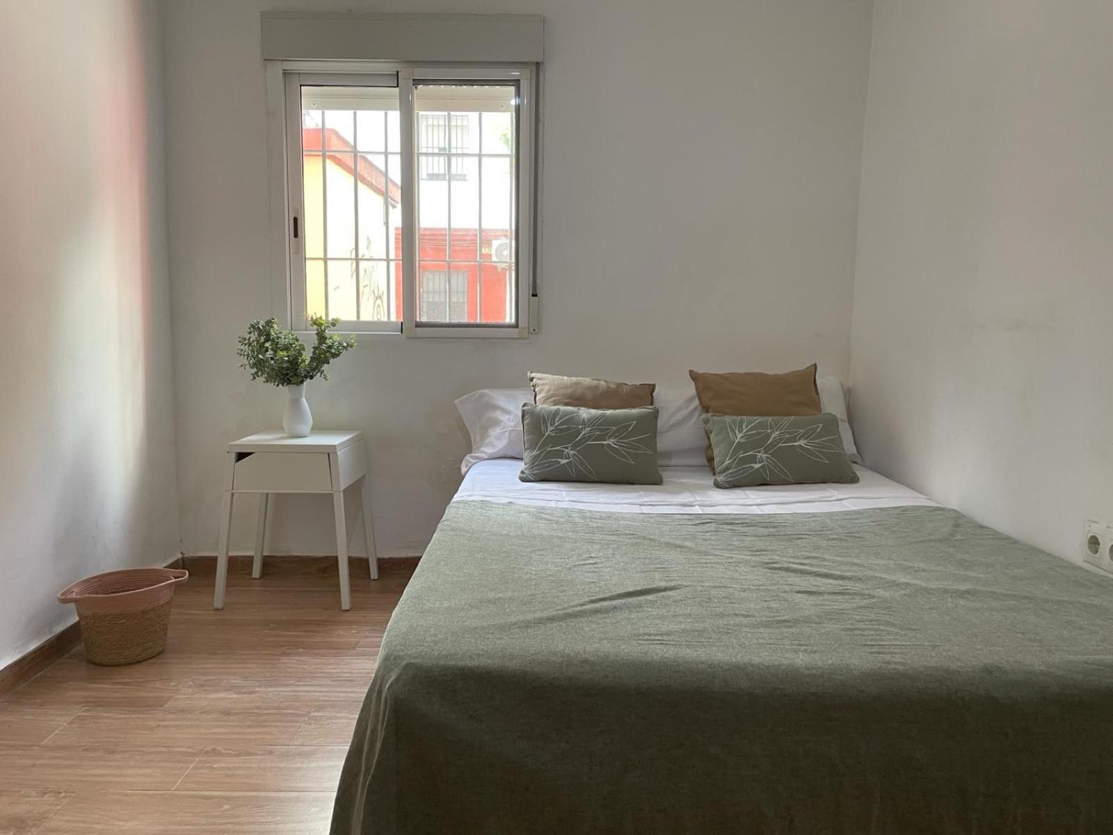 Triana Roomable Севілья Екстер'єр фото