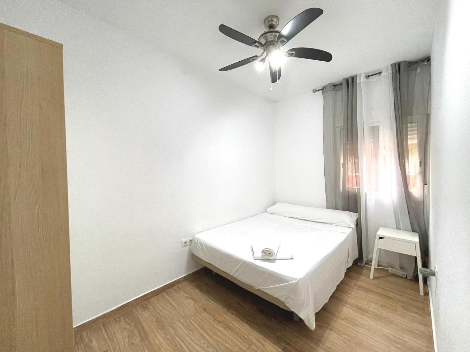 Triana Roomable Севілья Екстер'єр фото